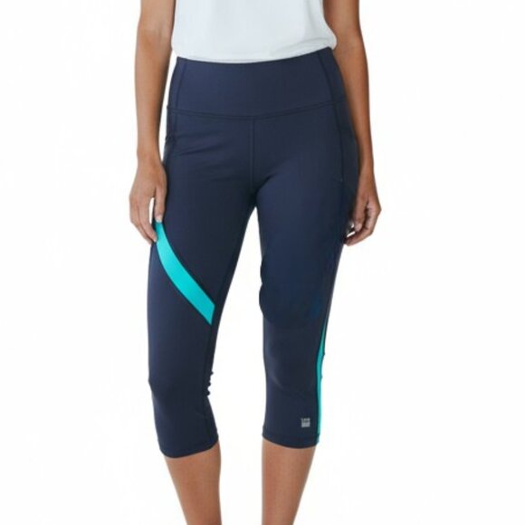 Victoria's Secret Knockout Crop - Picture 1 of 10